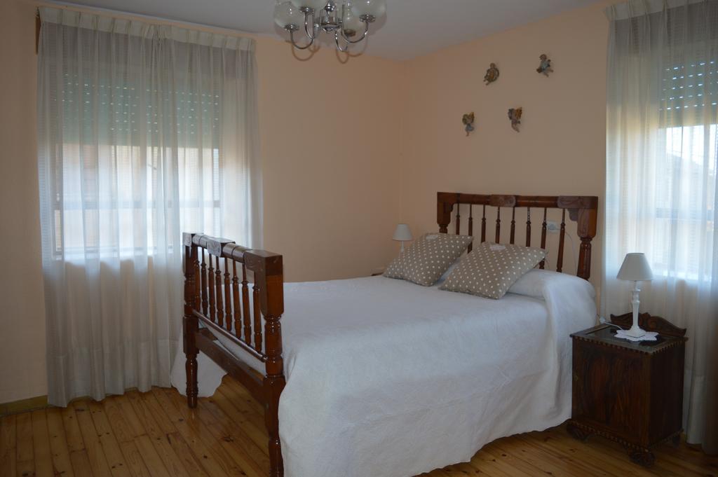 Casa Rural Los Llaganos Villaturiel Bagian luar foto