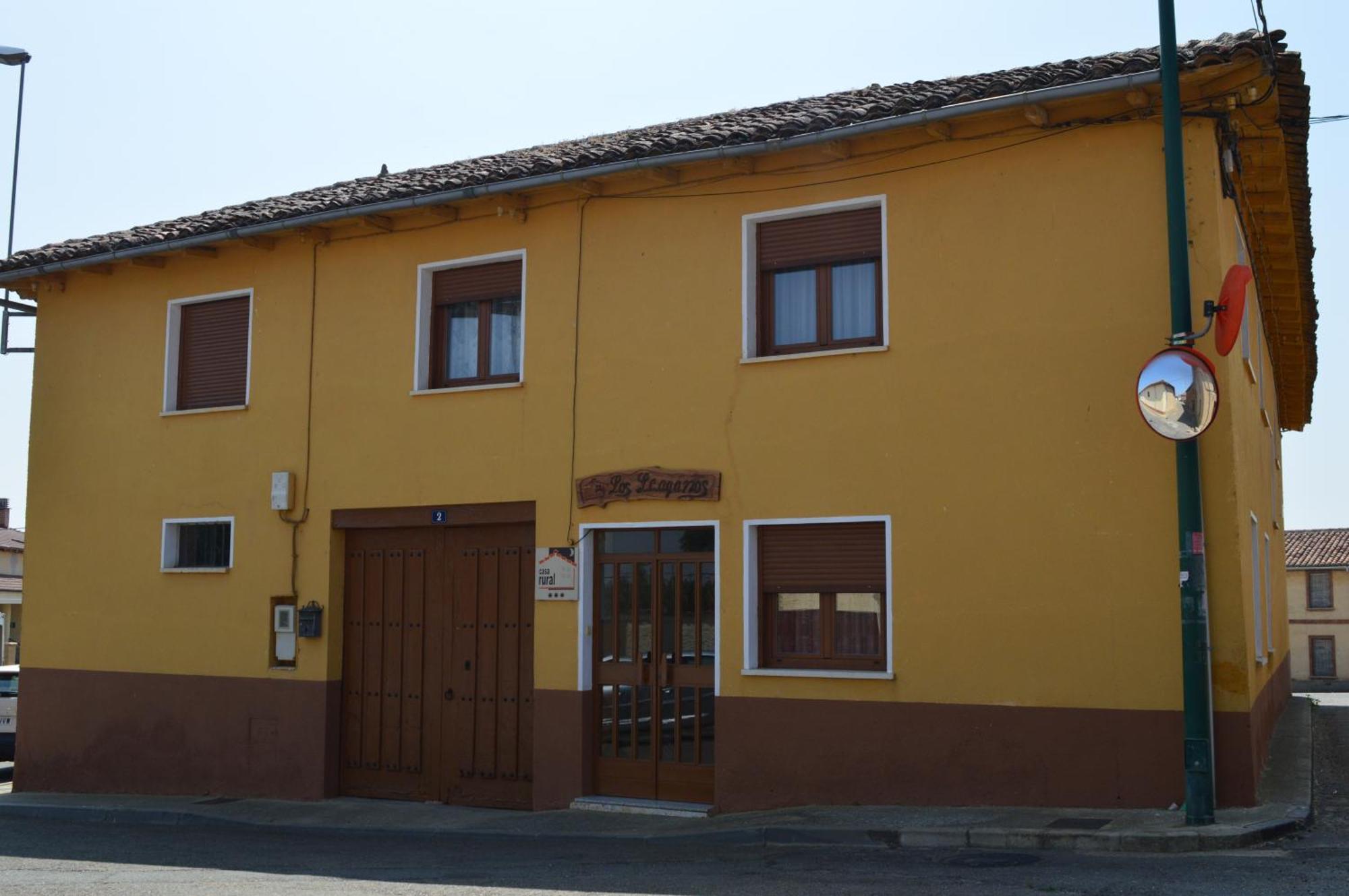 Casa Rural Los Llaganos Villaturiel Bagian luar foto